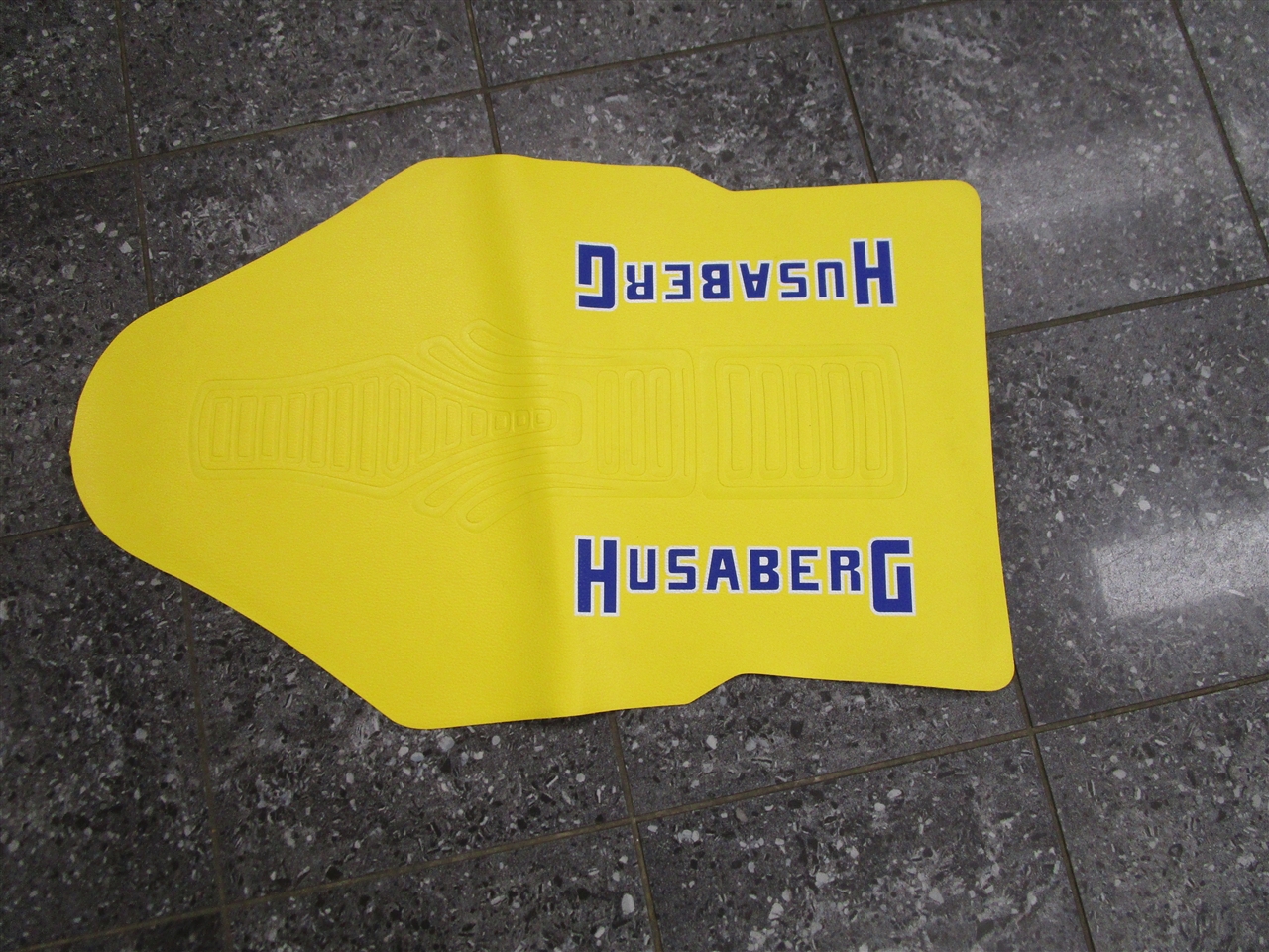 husaberg seat cover